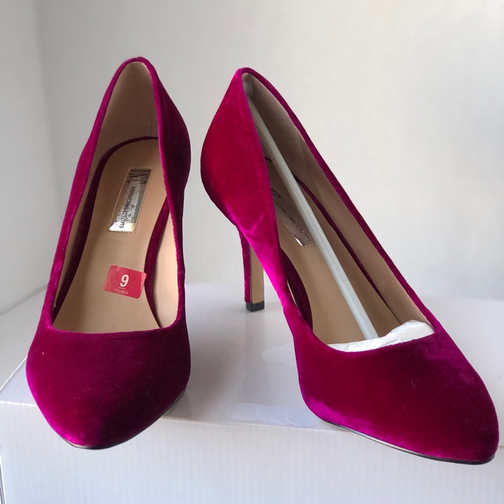 INC Macy’s Raspberry Velvet Pumps